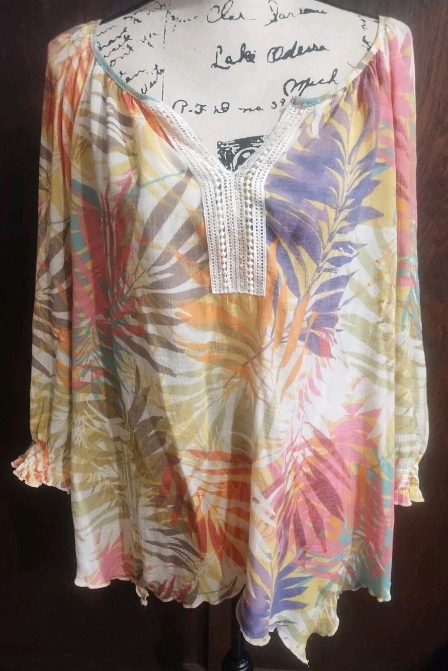 swim cover blouse 3/4 sleeve crochet trim lightweight top Tunic palm Size large